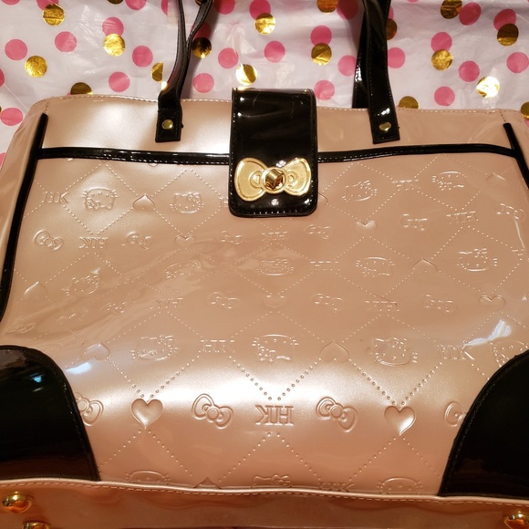 purses - Picture 7 of 8